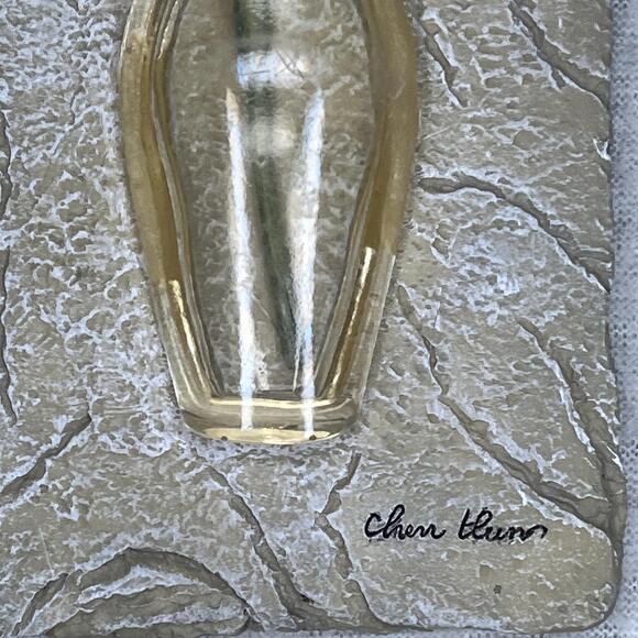 SOLD. Vintage 1970’s 2 Piece Resin Blum Set & Chen Blum. 3 D. Signed Floral - Picture 3 of 9